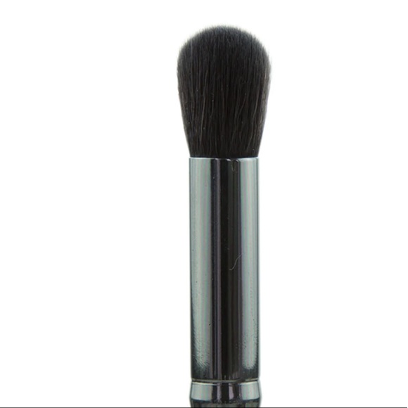 VASANTI CONCEALER BUFFER BRUSH - Picture 3 of 7